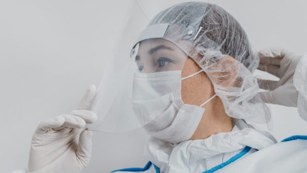Disposable 3-ply face masks supplied by Pinnacle PPE